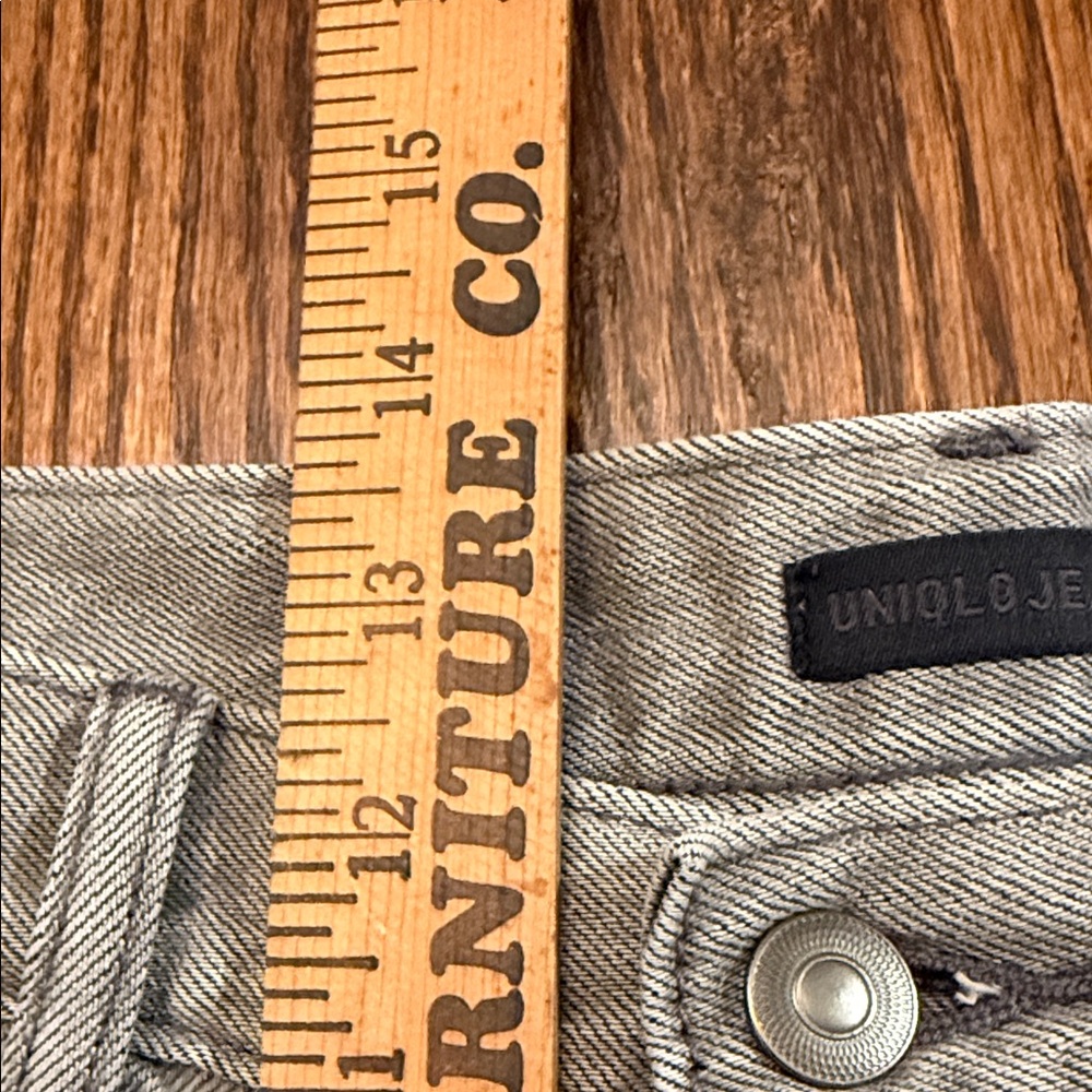 Uniqlo Gray Wide Leg Jeans 30 Waist Heavy Cotton Minimalist Denim - Picture 8 of 13